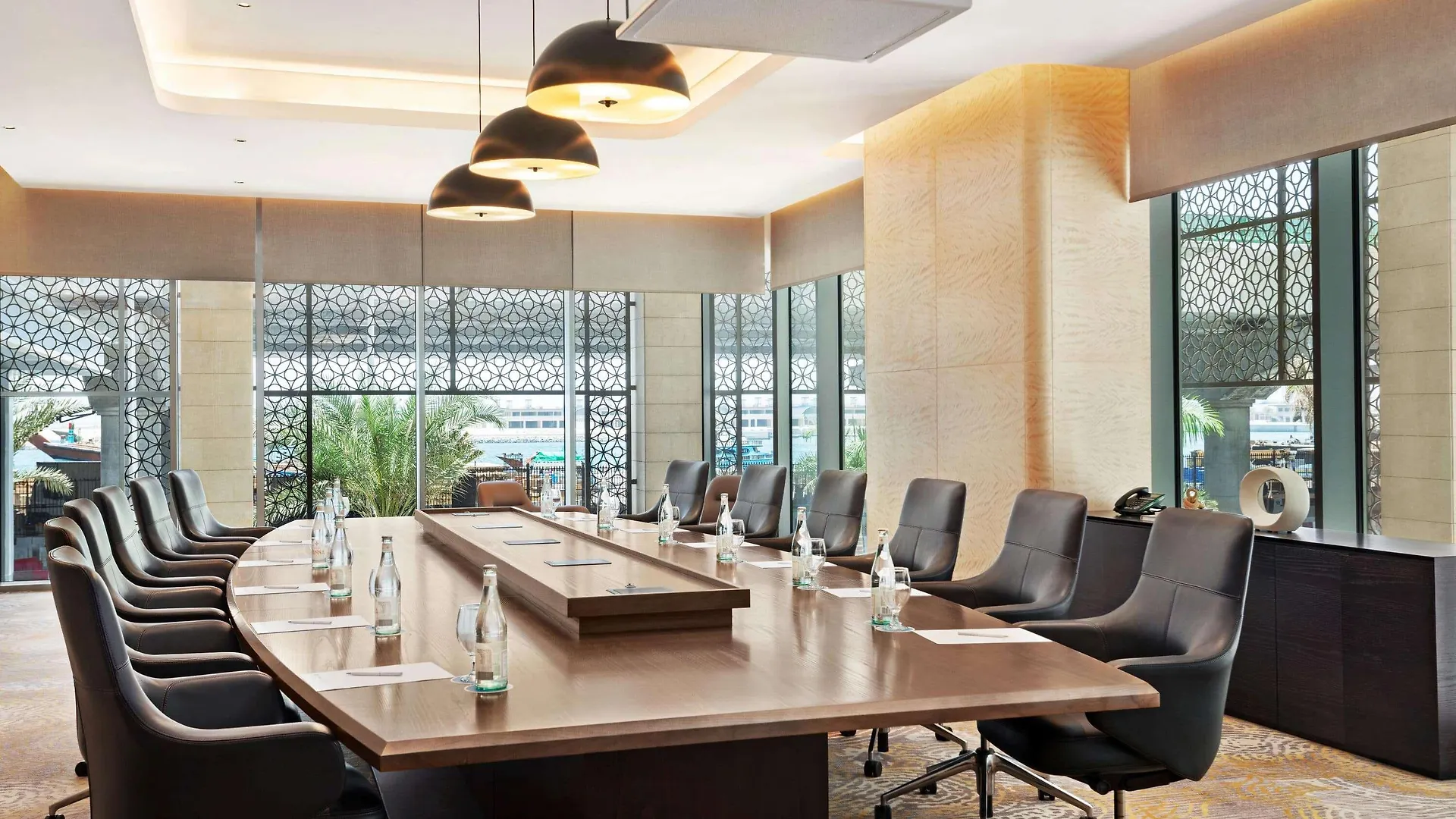 Novotel Dubai Gold District Otel