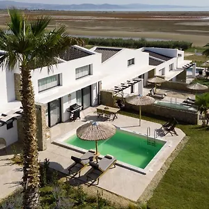 Ξενοδοχείο με διαμερίσματα Flamingo View & Νέα Ποτίδαια